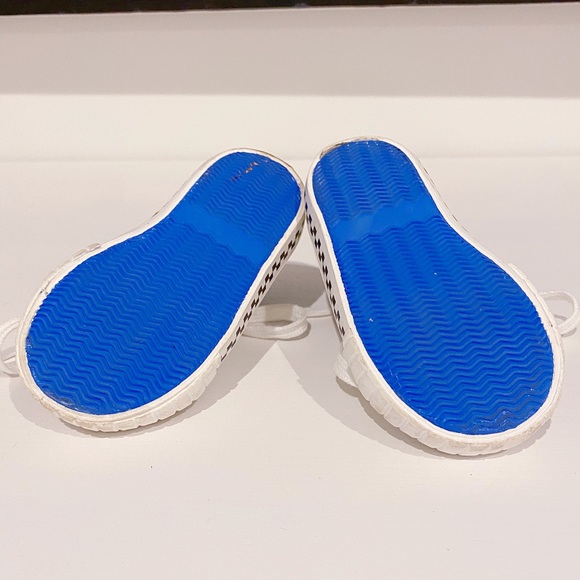 Zara “mario and luigi” toddler sneakers - Picture 8 of 13